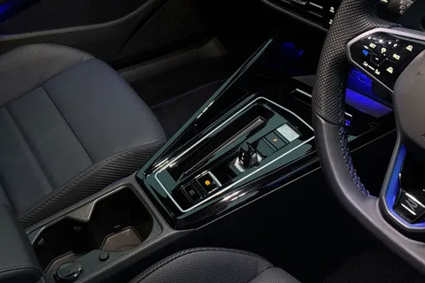 MJ75AUR Volkswagen Golf 2.0 TSI 333 R Black Edition 4Motion 5dr DSG **LEATHER, R PERFORMANCE, DCC + Thumbnail #20