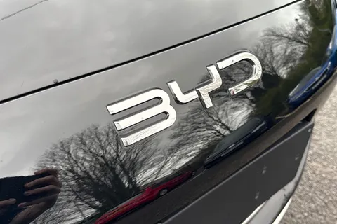  BYD Seal 6 1.5 DM-i 10kWh Boost CVT Auto Euro 6 (s/s) 5dr Thumbnail #24
