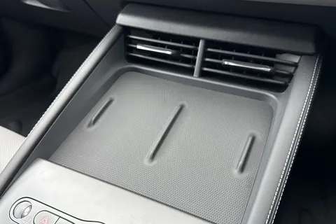  BYD Seal 6 1.5 DM-i 10kWh Boost CVT Auto Euro 6 (s/s) 5dr Thumbnail #46