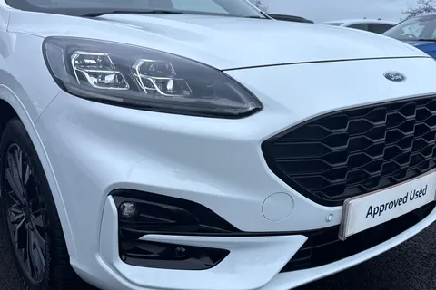 MC23ZDM Ford Kuga 2.5h Duratec ST-Line X Edition CVT Euro 6 (s/s) 5dr Thumbnail #8