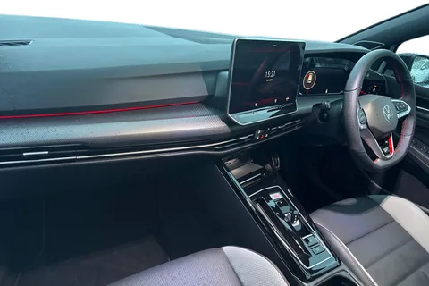 MJ75CFF Volkswagen Golf 2.0 TSI 300 GTI Clubsport **GTI PERFORMANCE PACK + 19' WARMENAU + BLACK PAC Thumbnail #15