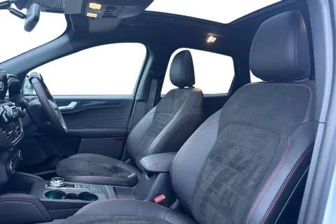 MC23ZDM Ford Kuga 2.5h Duratec ST-Line X Edition CVT Euro 6 (s/s) 5dr Thumbnail #15