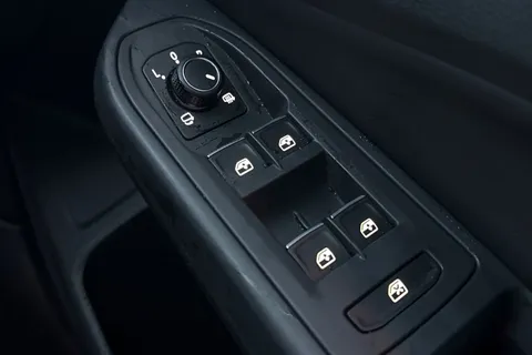 MJ75CFF Volkswagen Golf 2.0 TSI 300 GTI Clubsport **GTI PERFORMANCE PACK + 19' WARMENAU + BLACK PAC Thumbnail #21