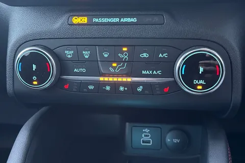 MC23ZDM Ford Kuga 2.5h Duratec ST-Line X Edition CVT Euro 6 (s/s) 5dr Thumbnail #21