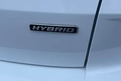 MC23ZDM Ford Kuga 2.5h Duratec ST-Line X Edition CVT Euro 6 (s/s) 5dr Thumbnail #26