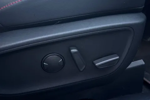 MC23ZDM Ford Kuga 2.5h Duratec ST-Line X Edition CVT Euro 6 (s/s) 5dr Thumbnail #44