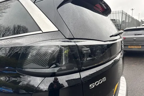 LO72CUU PEUGEOT 5008 1.5 BlueHDi GT EAT Euro 6 (s/s) 5dr Thumbnail #15