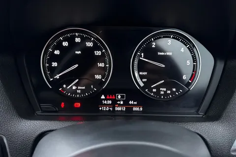 YA18WXR BMW 1 Series 2.0 118d Sport Euro 6 (s/s) 5dr Thumbnail #24