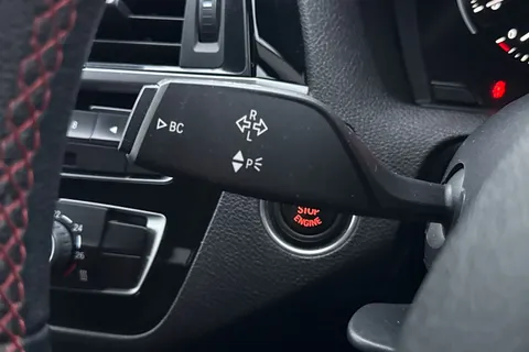 YA18WXR BMW 1 Series 2.0 118d Sport Euro 6 (s/s) 5dr Thumbnail #30