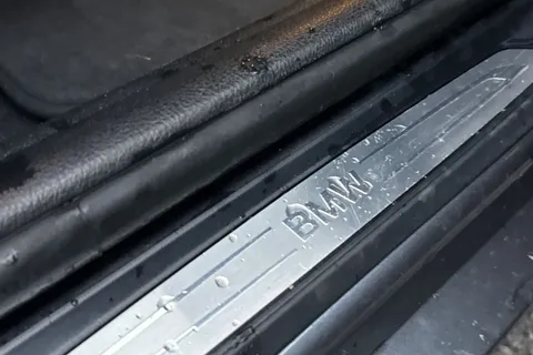 YA18WXR BMW 1 Series 2.0 118d Sport Euro 6 (s/s) 5dr Thumbnail #38