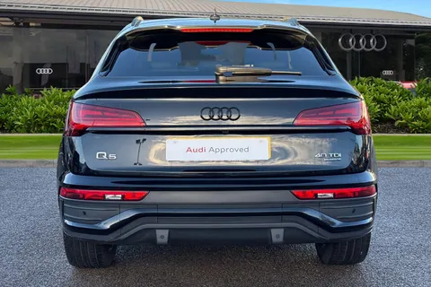 DH73HGC Audi Q5 Edition 1 40 TDI quattro 204 PS S tronic Thumbnail #5