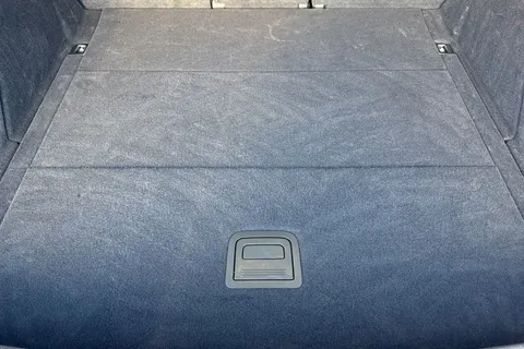 DH73HGC Audi Q5 Edition 1 40 TDI quattro 204 PS S tronic Thumbnail #7