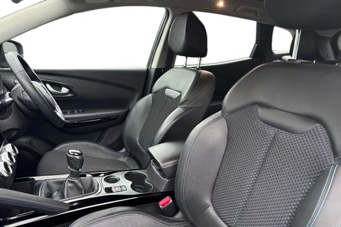 HV20CBU Renault Kadjar 1.3 TCE S Edition 5dr Thumbnail #10