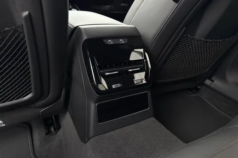  Audi A6 Saloon 2.0 TDI Launch Edition S Tronic quattro Euro 6 (s/s) 4dr Thumbnail #30