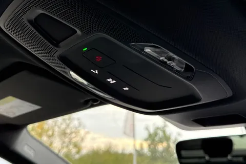  Audi A6 Saloon 2.0 TDI Launch Edition S Tronic quattro Euro 6 (s/s) 4dr Thumbnail #42