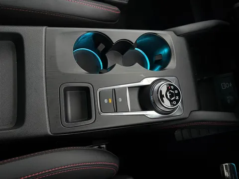 EN24OCX Ford Kuga 2.5h Duratec ST-Line X CVT AWD Euro 6 (s/s) 5dr Thumbnail #19