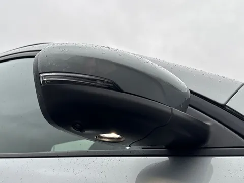 EN24OCX Ford Kuga 2.5h Duratec ST-Line X CVT AWD Euro 6 (s/s) 5dr Thumbnail #25