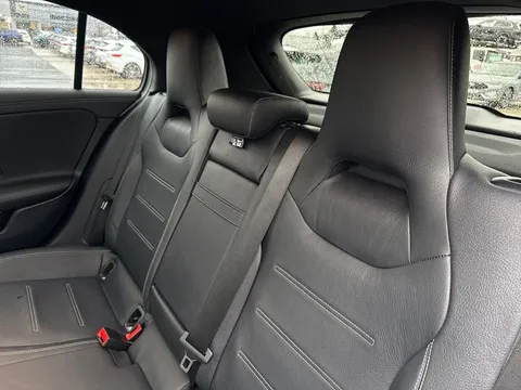 KT70CKU Mercedes-Benz A Class 2.0 A35 AMG (Premium Plus) 7G-DCT 4MATIC Euro 6 (s/s) 5dr Thumbnail #13