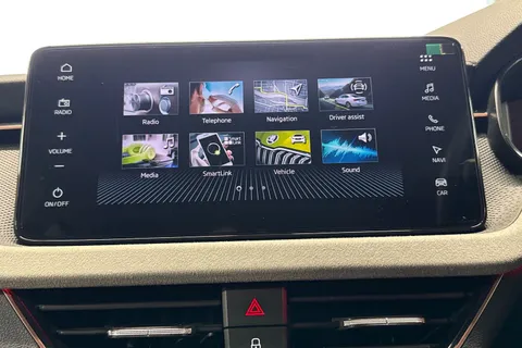 DG24LJV Škoda Kamiq 1.5 TSI ACT SE L DSG Euro 6 (s/s) 5dr Thumbnail #16