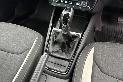 DG24LJV Škoda Kamiq 1.5 TSI ACT SE L DSG Euro 6 (s/s) 5dr Thumbnail #22