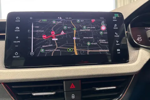 DG24LJV Škoda Kamiq 1.5 TSI ACT SE L DSG Euro 6 (s/s) 5dr Thumbnail #27