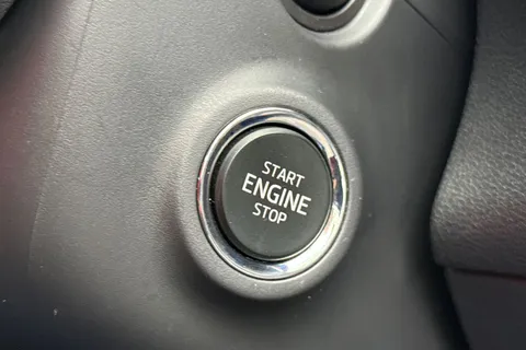 DG24LJV Škoda Kamiq 1.5 TSI ACT SE L DSG Euro 6 (s/s) 5dr Thumbnail #37