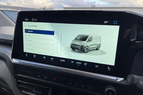 BT75EOB Volkswagen Transporter 2.0 TDI 170 Commerce Pro Van Auto Thumbnail #46