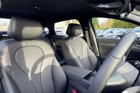  BYD Seal 6 1.5 DM-i 10kWh Boost CVT Auto Euro 6 (s/s) 4dr Thumbnail #20