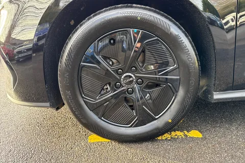  BYD Seal 6 1.5 DM-i 10kWh Boost CVT Auto Euro 6 (s/s) 4dr Thumbnail #23