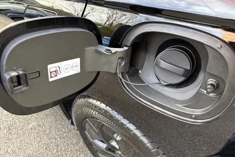  BYD Seal 6 1.5 DM-i 10kWh Boost CVT Auto Euro 6 (s/s) 4dr Thumbnail #32