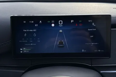  BYD Seal 6 1.5 DM-i 10kWh Boost CVT Auto Euro 6 (s/s) 4dr Thumbnail #39