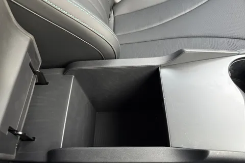  BYD Seal 6 1.5 DM-i 10kWh Boost CVT Auto Euro 6 (s/s) 4dr Thumbnail #51