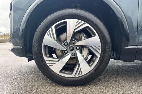 PJ25JLO Audi Q6 E-Tron Q6 SUV S line e-tron 185,00 kW Thumbnail #12