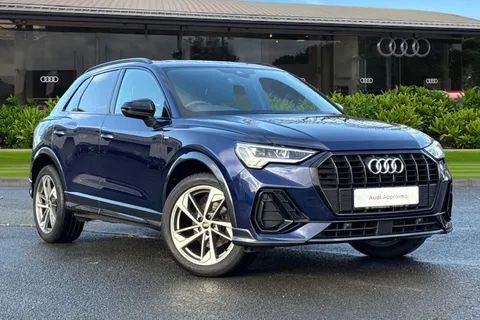 PK72XSZ Audi Q3 Black Edition 35 TFSI 150 PS 6-speed Thumbnail #2