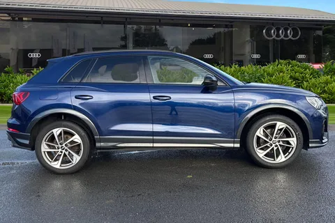 PK72XSZ Audi Q3 Black Edition 35 TFSI 150 PS 6-speed Thumbnail #4