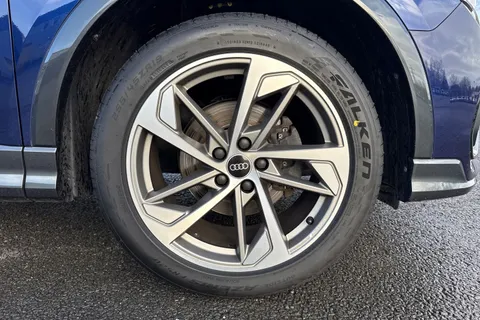 PK72XSZ Audi Q3 Black Edition 35 TFSI 150 PS 6-speed Thumbnail #10