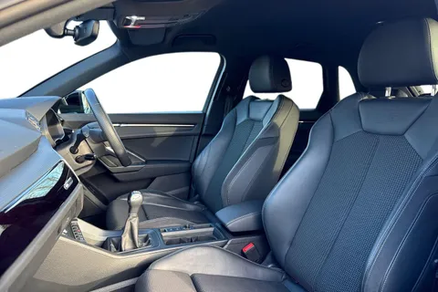 PK72XSZ Audi Q3 Black Edition 35 TFSI 150 PS 6-speed Thumbnail #16