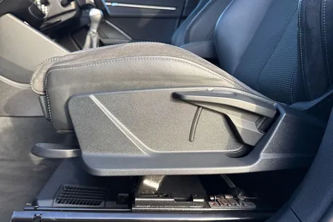 PK72XSZ Audi Q3 Black Edition 35 TFSI 150 PS 6-speed Thumbnail #43