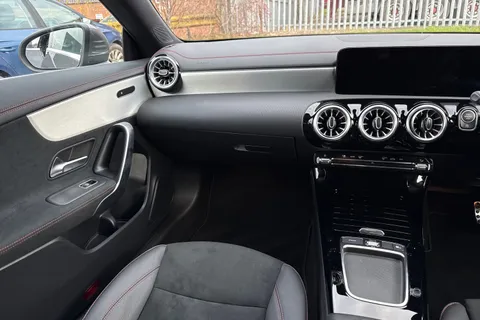 FH24DSO Mercedes-Benz Cla Class CLA 180 AMG Line Executive 4dr Tip Auto Thumbnail #19