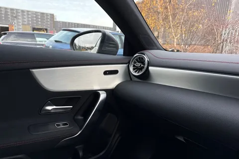 FH24DSO Mercedes-Benz Cla Class CLA 180 AMG Line Executive 4dr Tip Auto Thumbnail #29