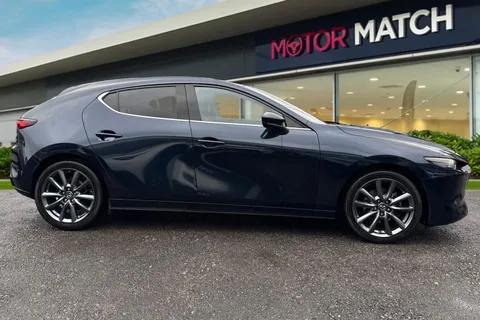 NE22NEZ Mazda Mazda3 2.0 e-SKYACTIV-G MHEV GT Sport Tech Edition Euro 6 (s/s) 5dr Thumbnail #3