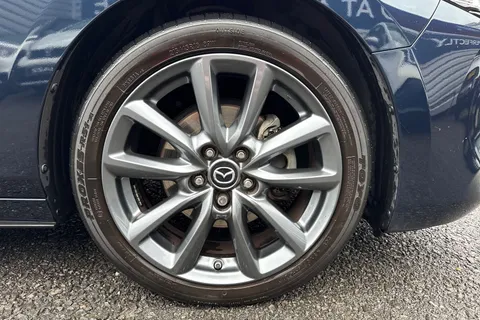 NE22NEZ Mazda Mazda3 2.0 e-SKYACTIV-G MHEV GT Sport Tech Edition Euro 6 (s/s) 5dr Thumbnail #12