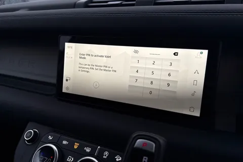 KT73VNE Land Rover Defender 3.0 D300 X-Dynamic SE 110 5dr Auto [7 Seat] Thumbnail #42