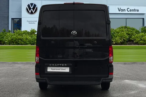 DF75UAL Volkswagen Crafter CR35 Commerce Plus MWB 140 PS Man FWD  - MY25/Low Roof/Camera Thumbnail #4