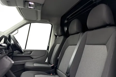 DF75UAL Volkswagen Crafter CR35 Commerce Plus MWB 140 PS Man FWD  - MY25/Low Roof/Camera Thumbnail #15