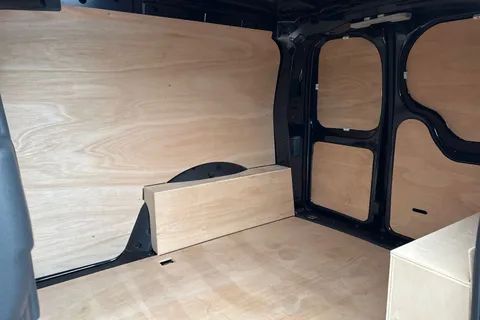 RA24ARZ Volkswagen Caddy 2.0 TDI C20 Commerce Pro SWB Euro 6 (s/s) 5dr Thumbnail #18