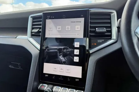 22 of 60 for VOLKSWAGEN AMAROK D/Cab Pick Up Style 2.0 TDI 205 4MOTION Auto