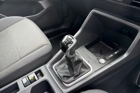 RA24ARZ Volkswagen Caddy 2.0 TDI C20 Commerce Pro SWB Euro 6 (s/s) 5dr Thumbnail #22