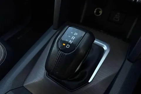 23 of 60 for VOLKSWAGEN AMAROK D/Cab Pick Up Style 2.0 TDI 205 4MOTION Auto