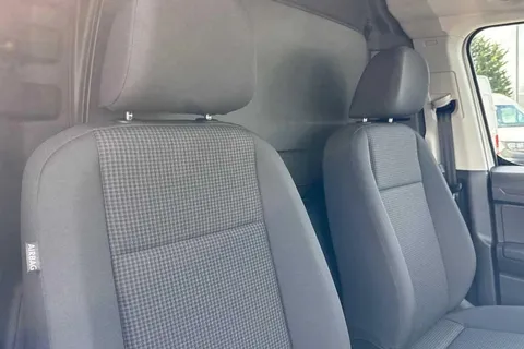 DF75TXV Volkswagen Caddy 2.0 TDI 102PS Commerce Van [Business/Tech Pack] Thumbnail #24